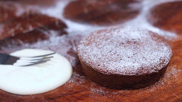 flourlesschocolatecakes6