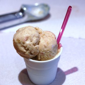 No-churn rhubarb & ginger frozen&nbsp;yoghurt