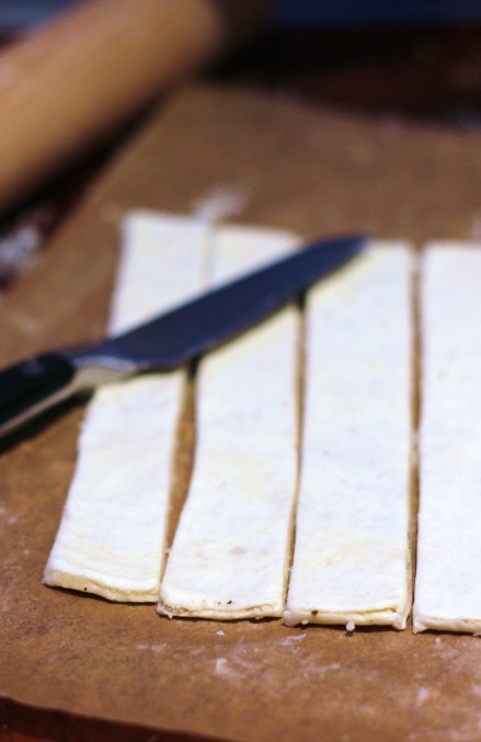 trufflecheesestraws1