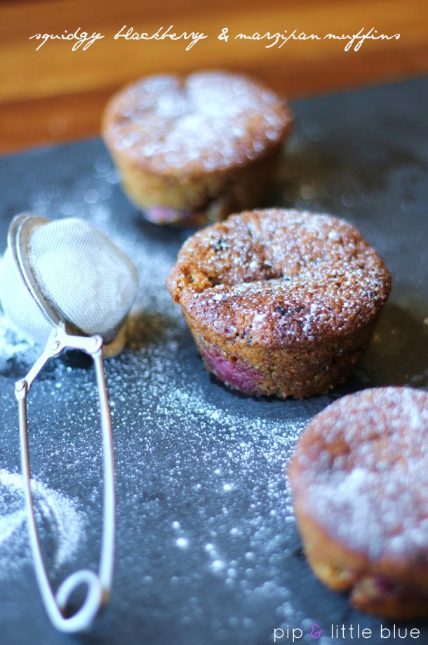 blackberrymarzipanmuffins4v2