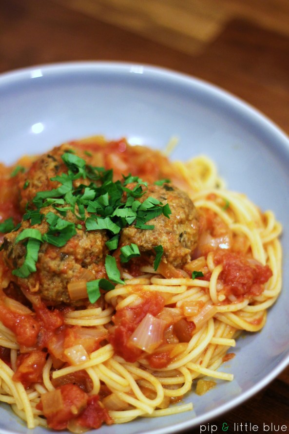 meatballsintomatosauce4v2