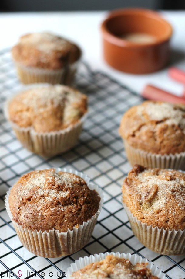 rhubarbmuffins3
