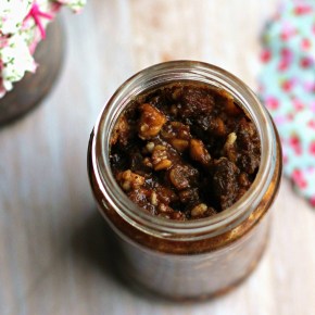 “Make-me-quick” date, apple & walnut&nbsp;mincemeat